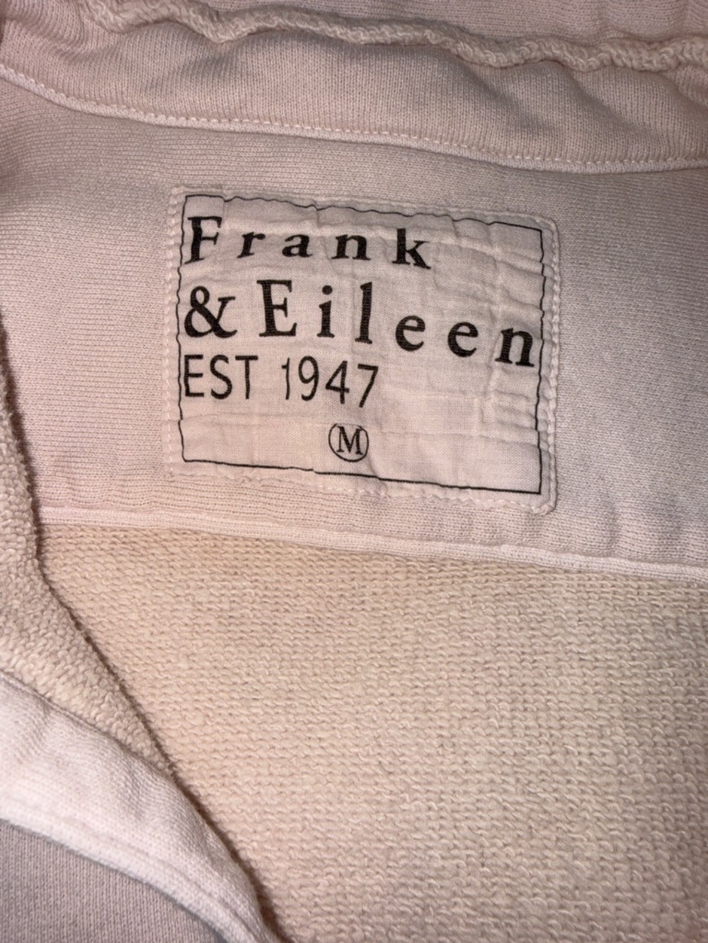 Frank and Eileen M like new Eileen triple Terry pocket vintage rose button up - Picture 10 of 10